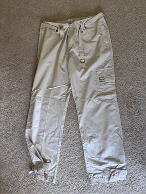 Venezia Women’s Cargo Pants in Light Beige